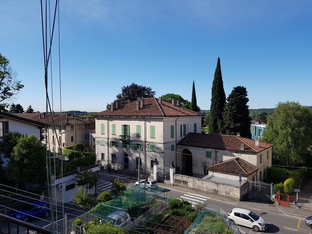 Апартаменти Casa Elena Albese Con Cassano Екстер'єр фото
